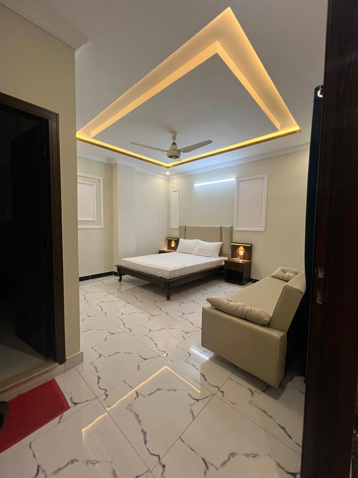 Kestrel Hotel Islamabad Extérieur photo